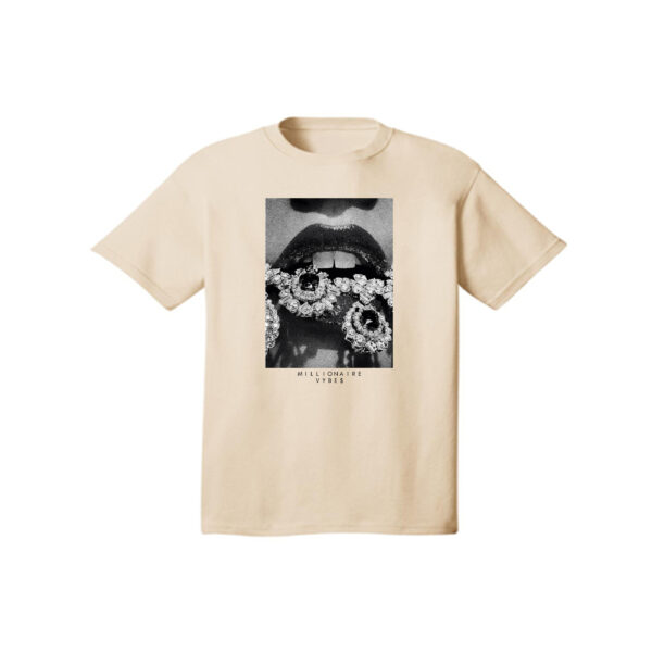 L MONEY PRODUCT SHOT2